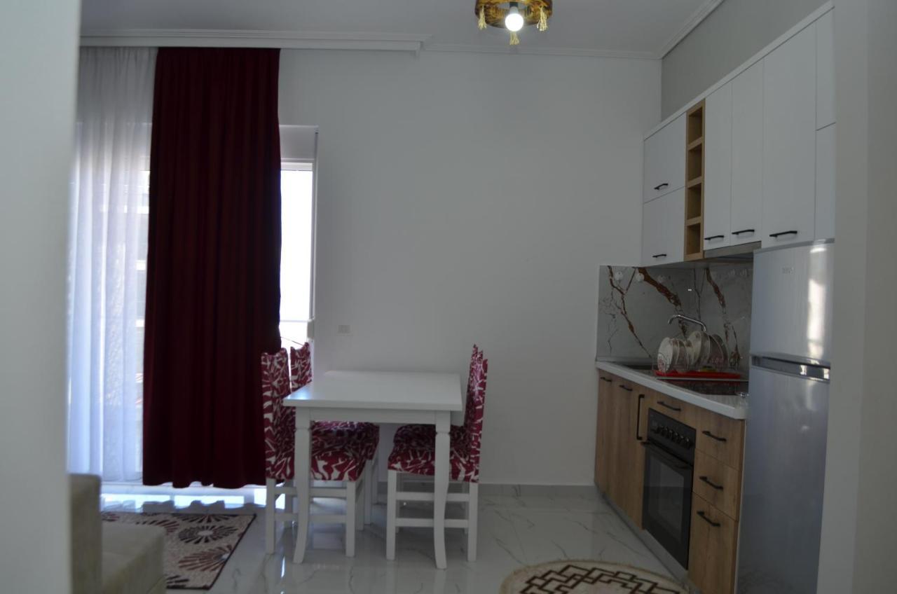 Akil Apartments Sarandë 외부 사진
